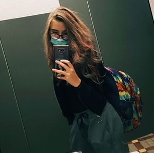 Meet your Posher, Riley